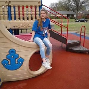 Meet your Posher, Mackenzie